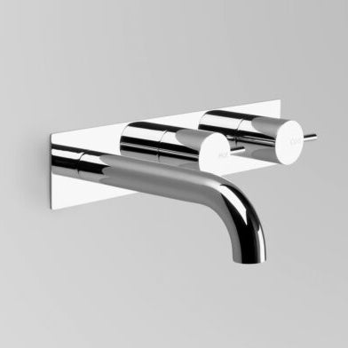 Astra Walker Icon Wall Set Offset with 200mm Spout on Backplate – A69.06.OBP