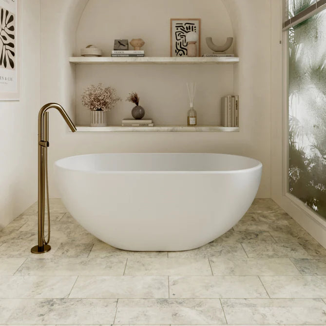 Cassa Design Egg shape 1690mm Bathtub in Gloss Finish