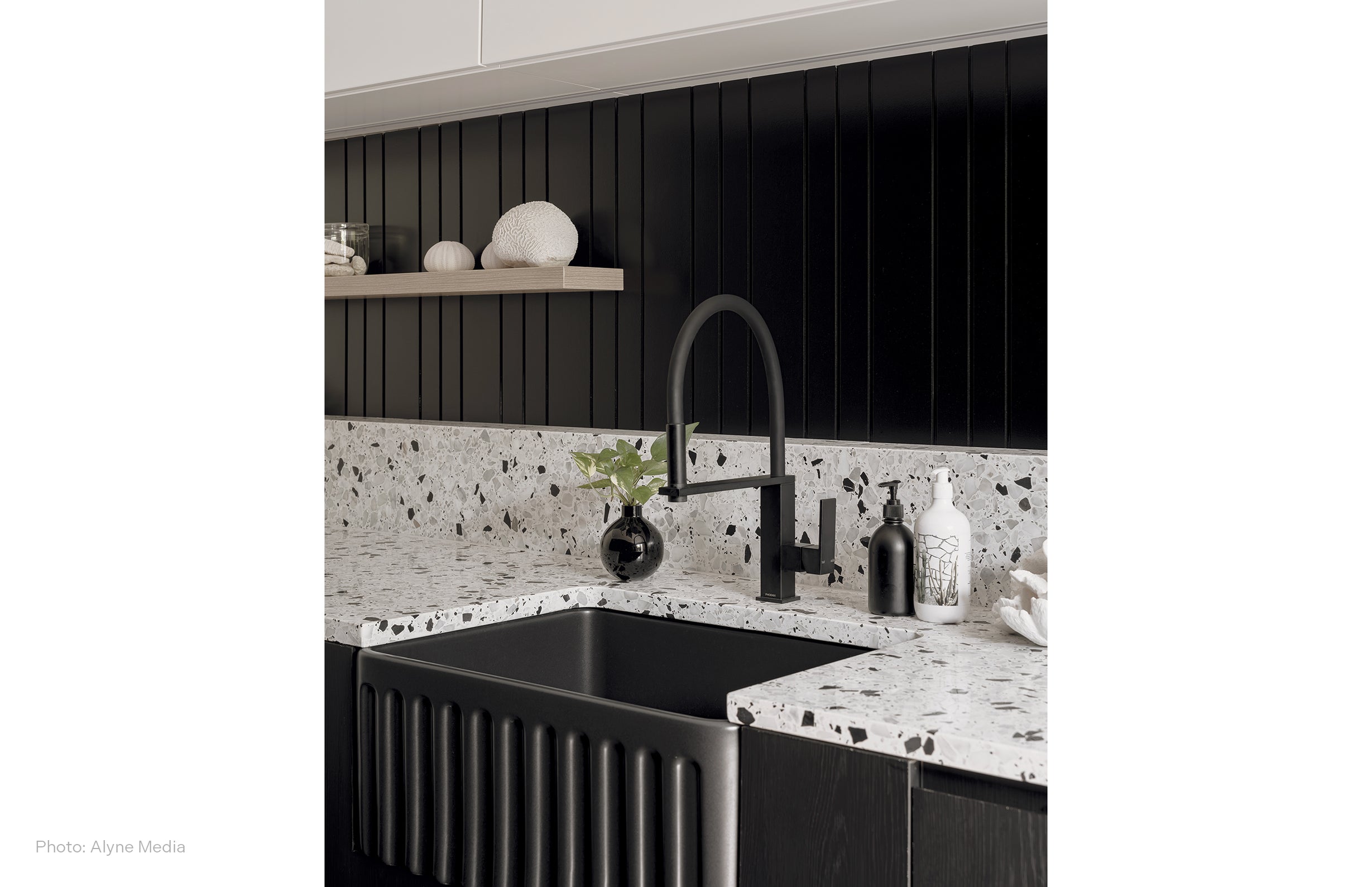 Vezz Flexible Hose Sink Mixer Square — The Bathroom Society