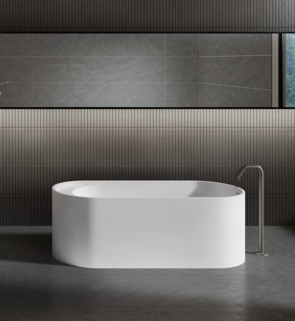 Omvivo Lune 1700 Bath